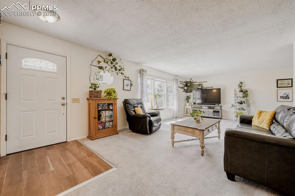 3410 E Oak Creek Drive