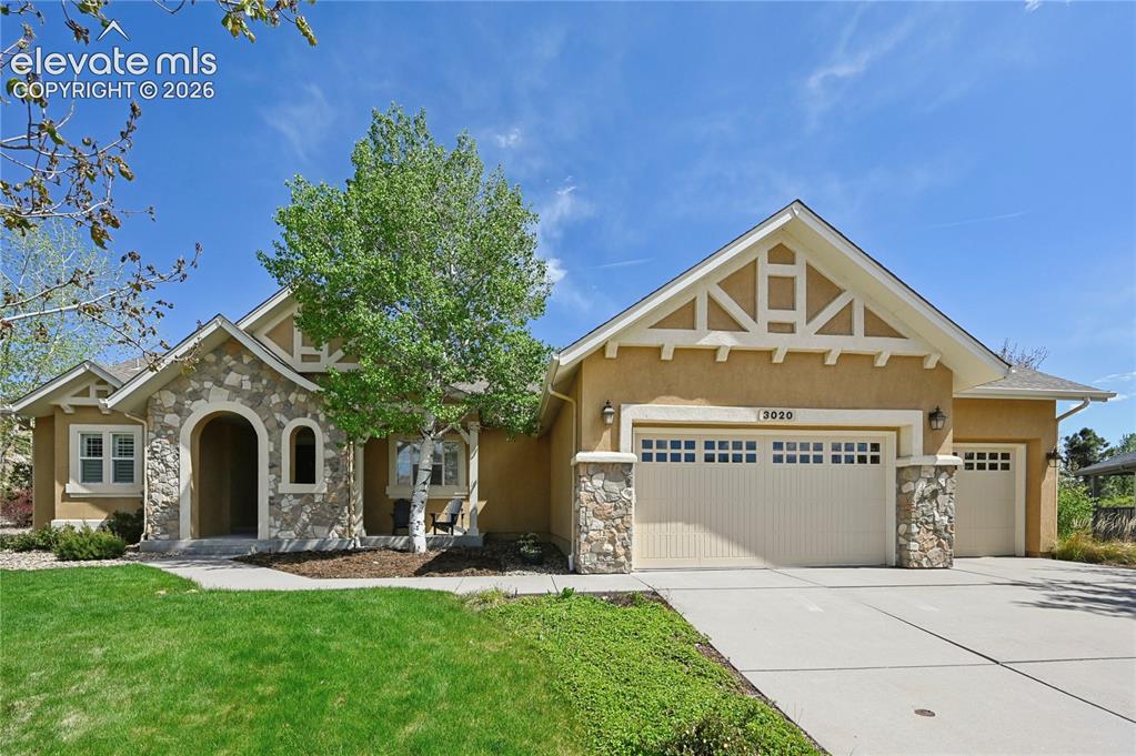 3020 Hollycrest Drive