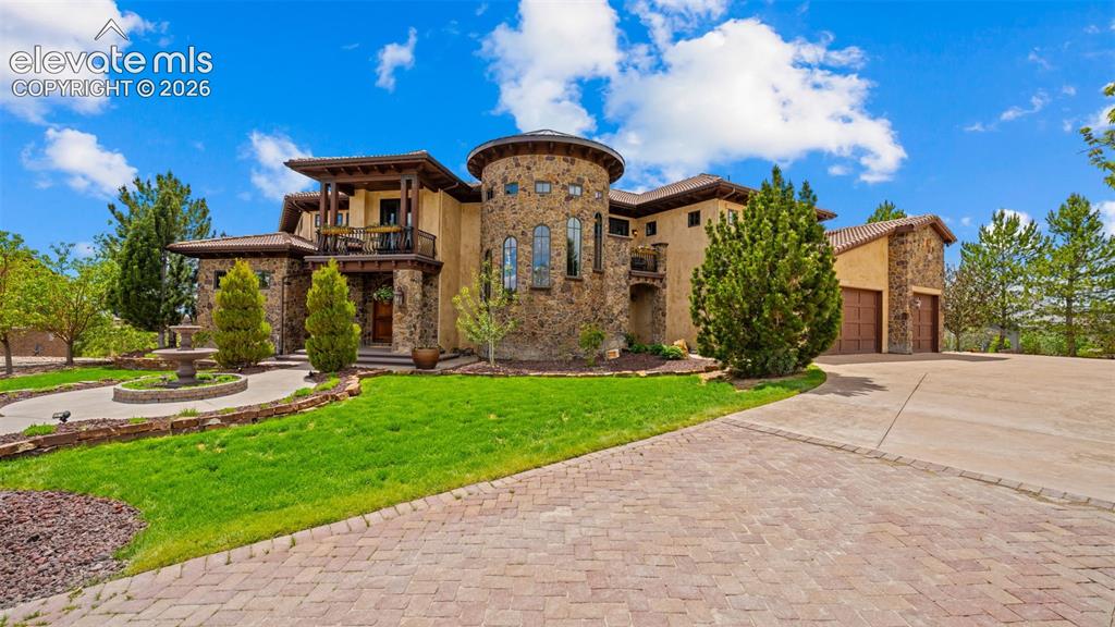 13684 Random Ridge View