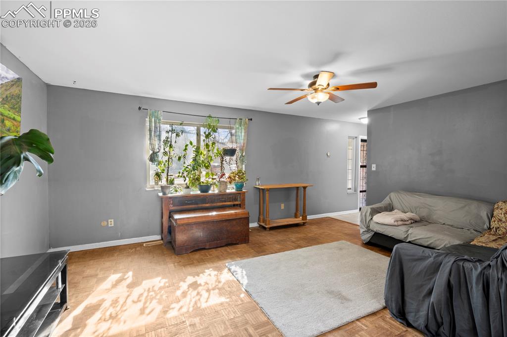 2 Bellflower Court