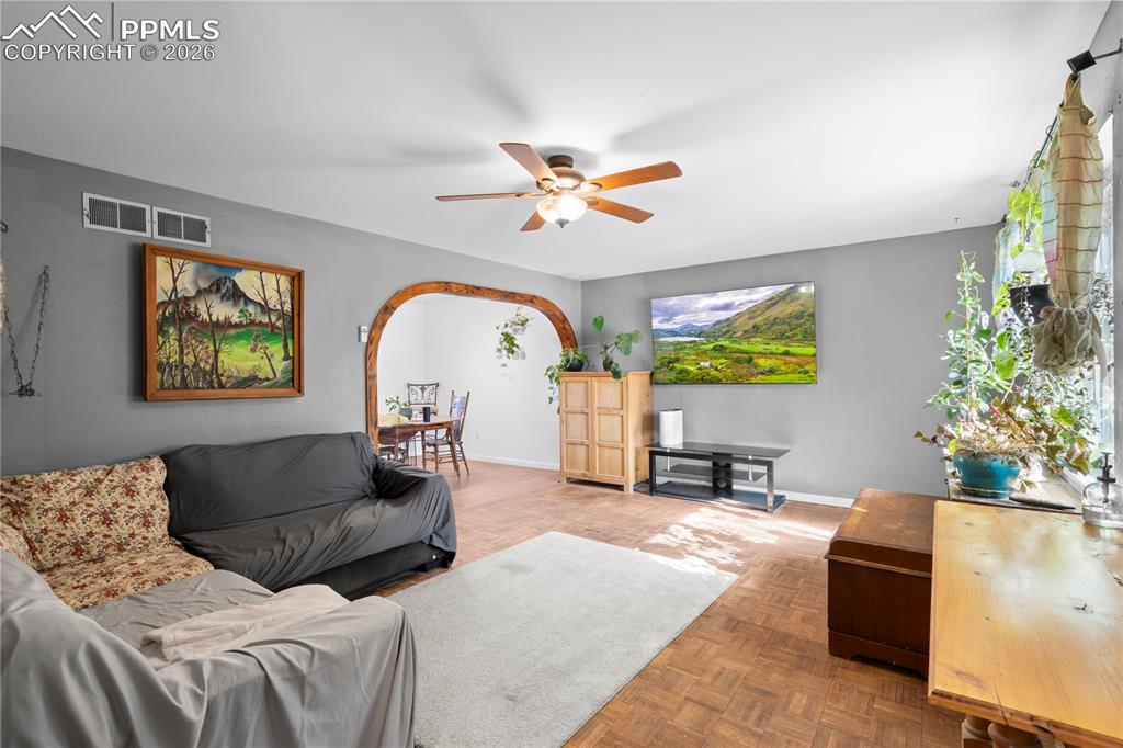 2 Bellflower Court
