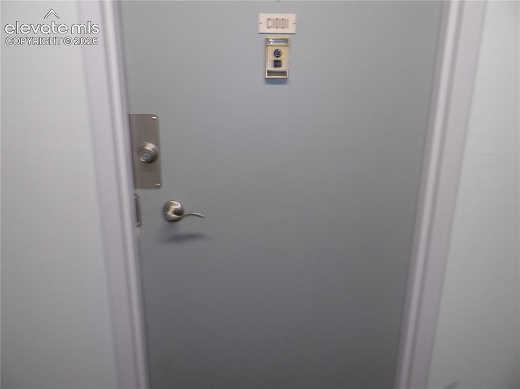 411 Lakewood Circle C1001