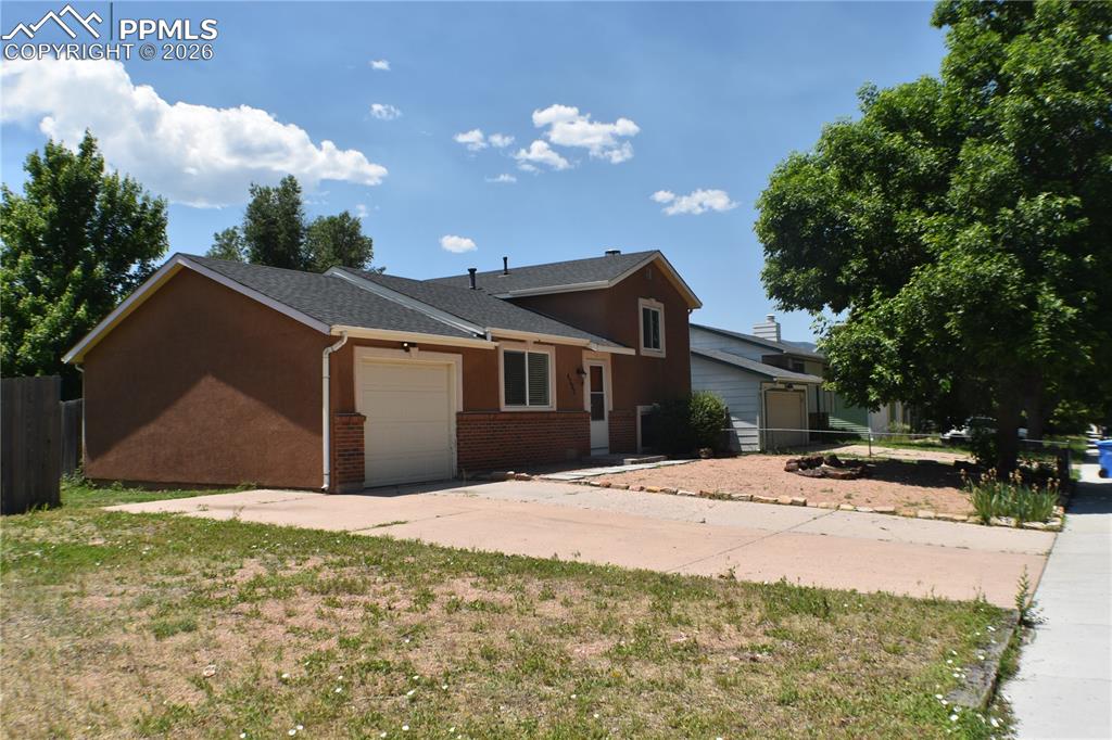 4585 Gatewood Drive