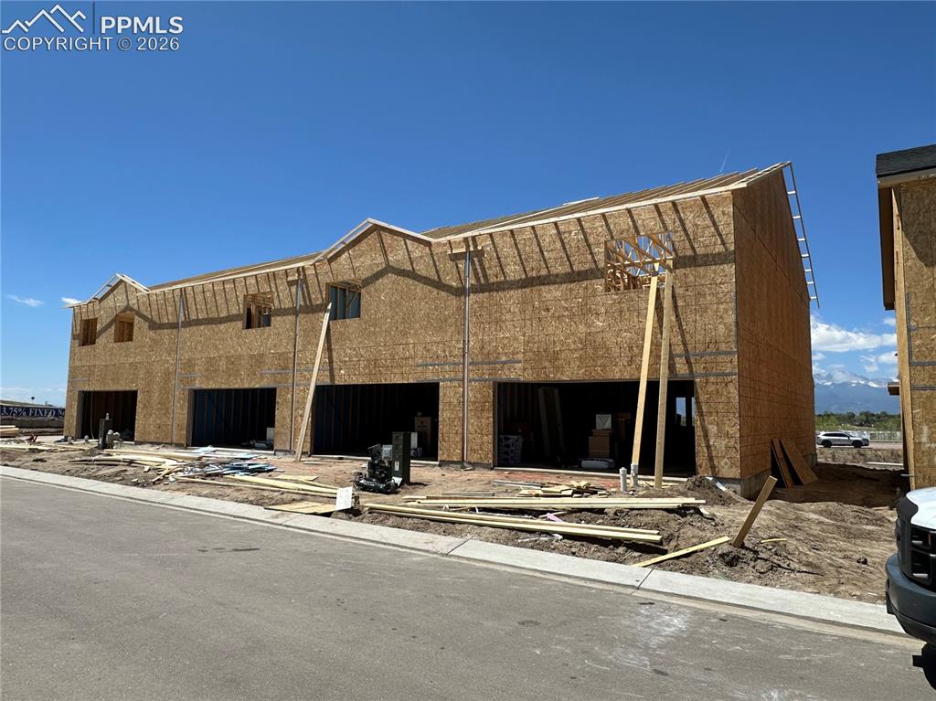 1718 Sandtoft Heights