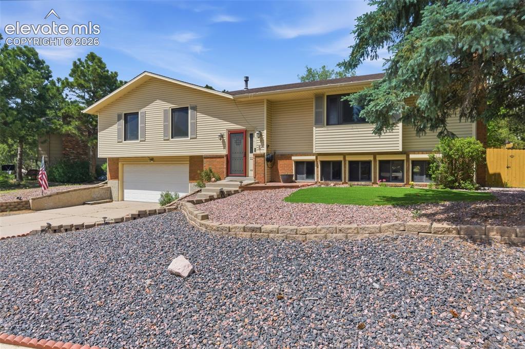 6125 Castlewood Lane