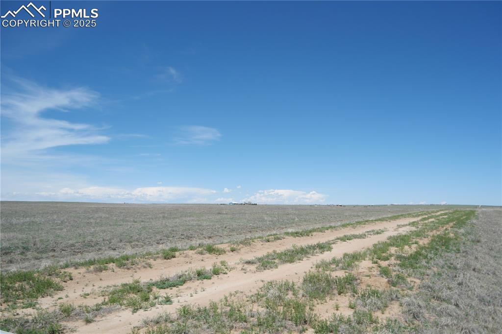 unknown County Road R