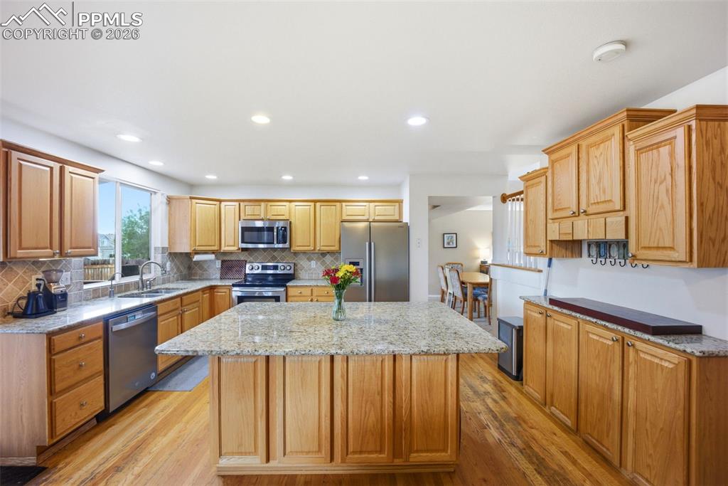 8260 Ravenel Drive