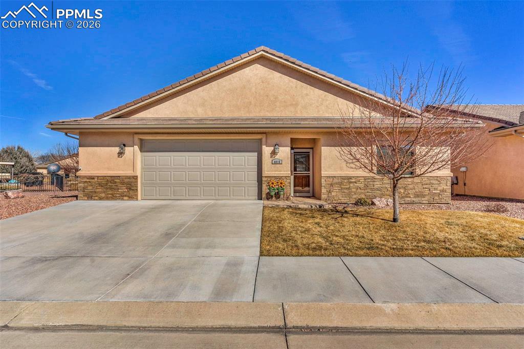 4015 S Cranberry Loop