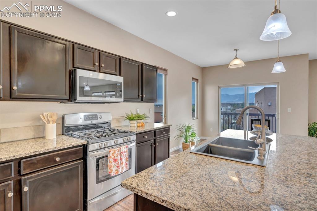 861 Circle Road