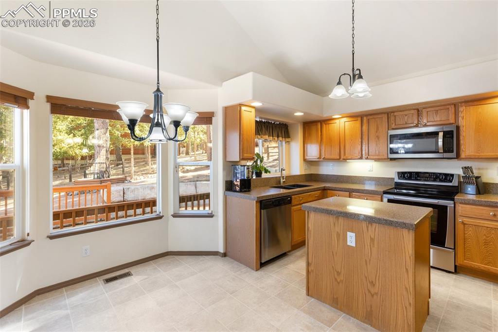 681 Misty Pines Circle