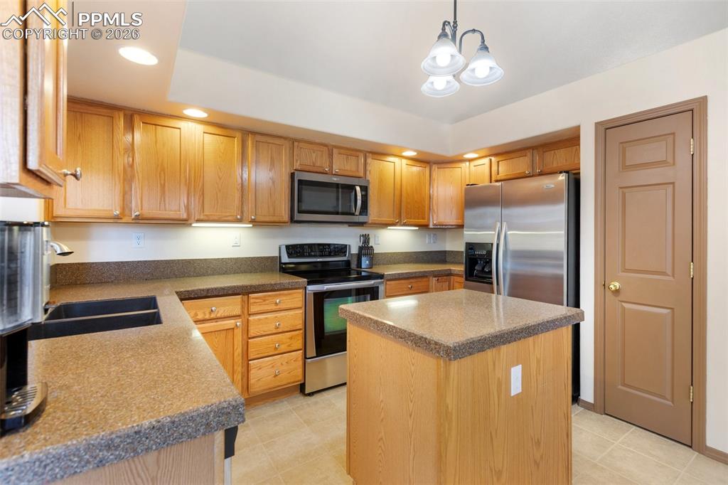 681 Misty Pines Circle