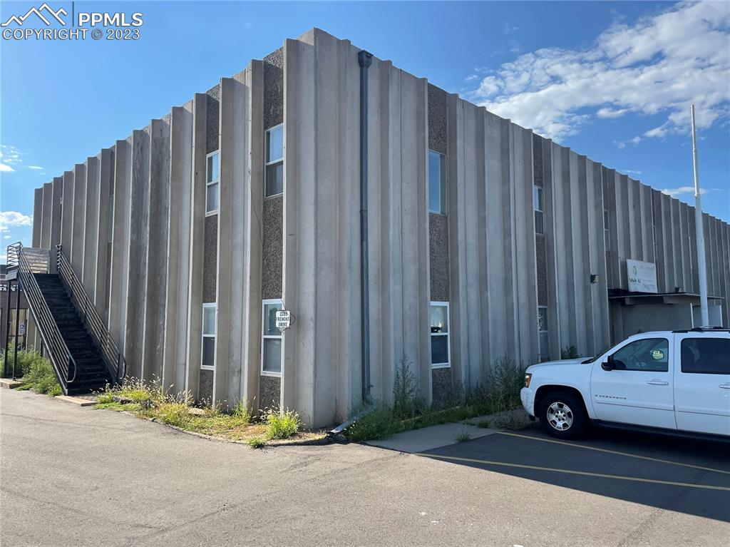 2285 Fremont Drive