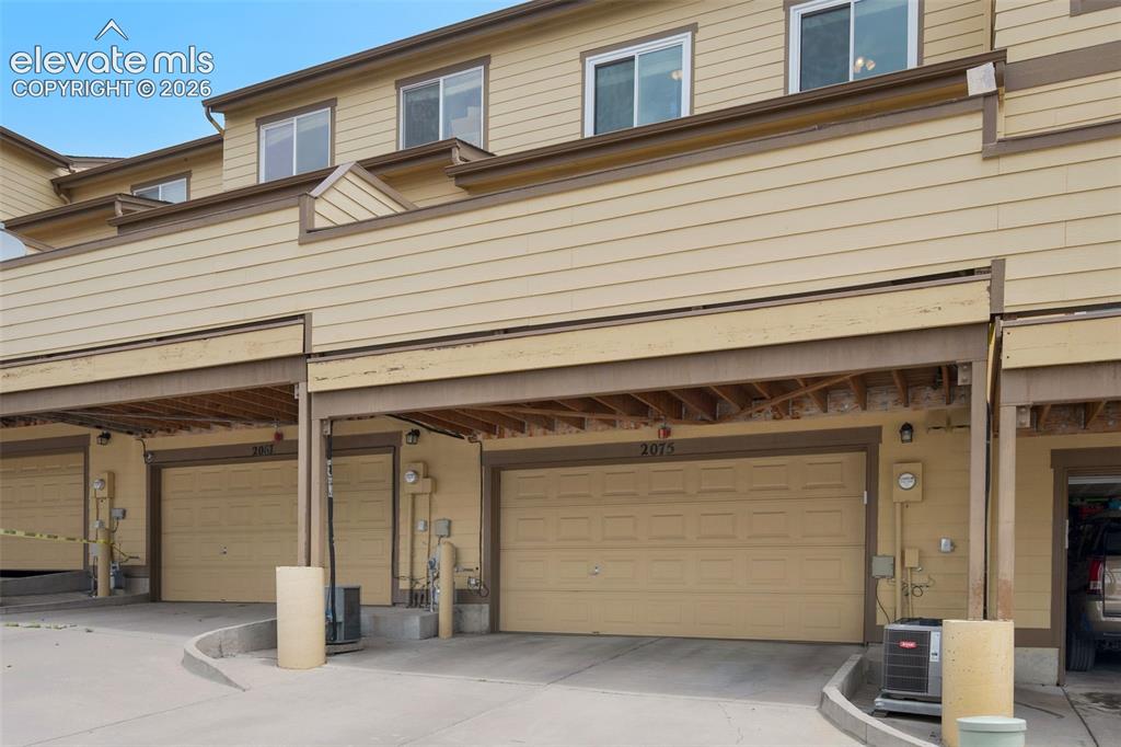 2075 St Claire Park Alley