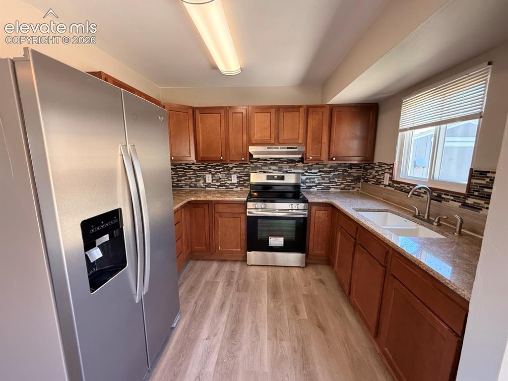 4316 College View Drive