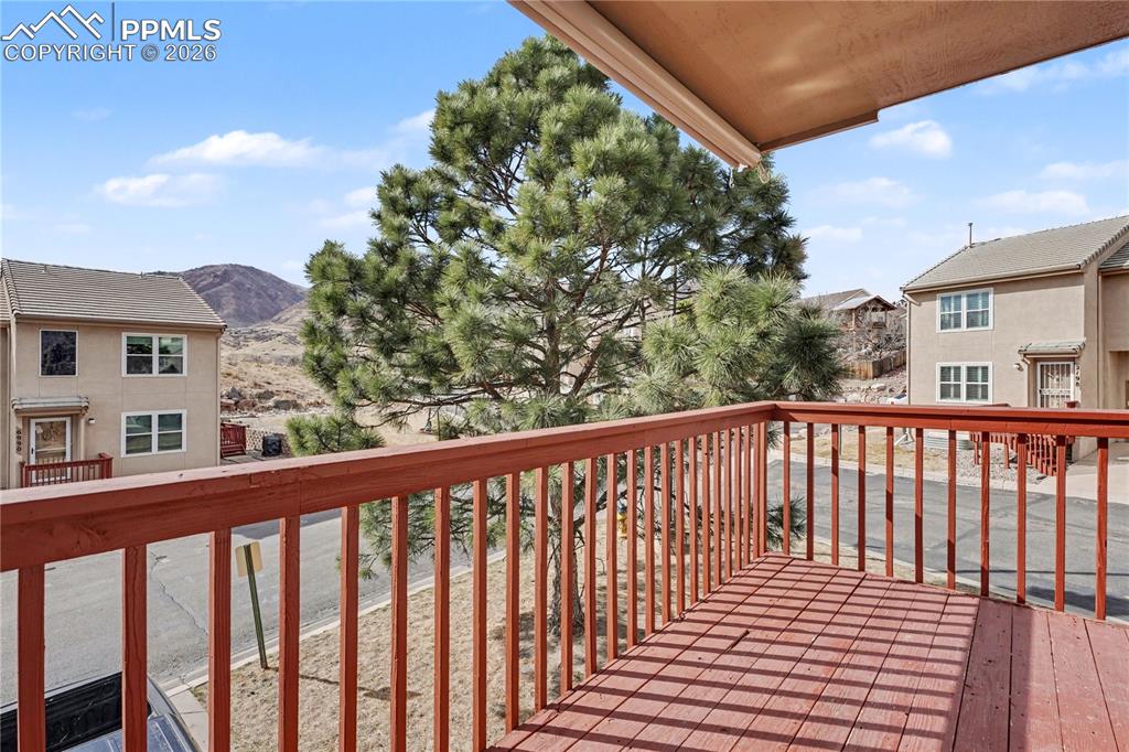 6973 Yellowpine Drive