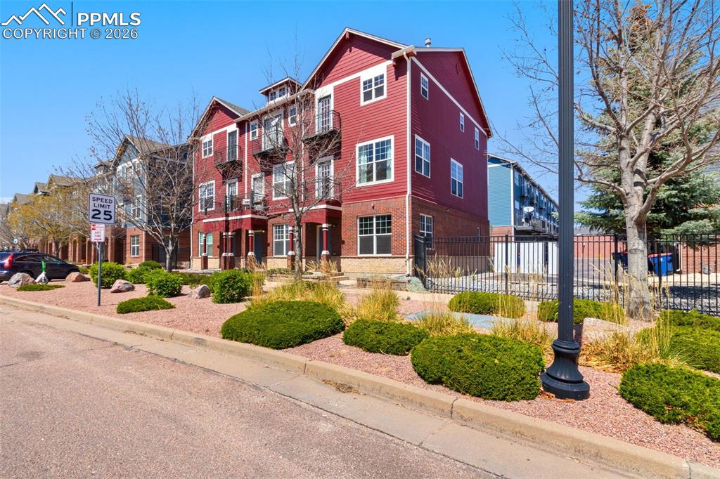 340 E Fountain Boulevard