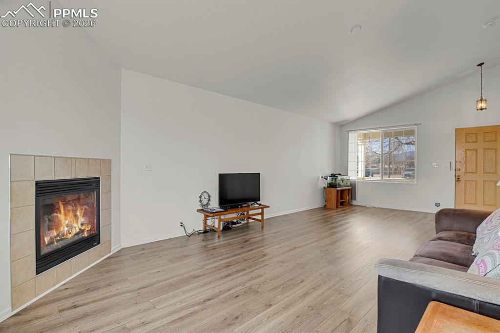 7203 Bentwater Drive