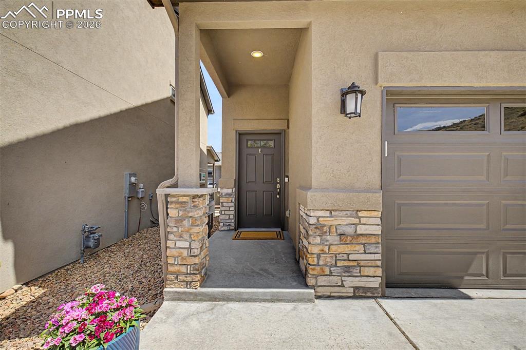 5675 Villa Lorenzo Drive