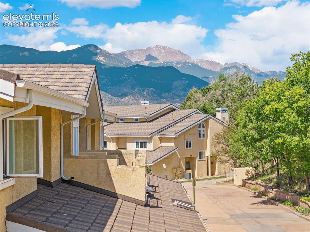 581 Observatory Drive