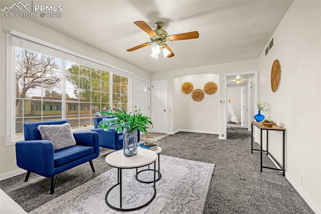 1061 Florence Avenue