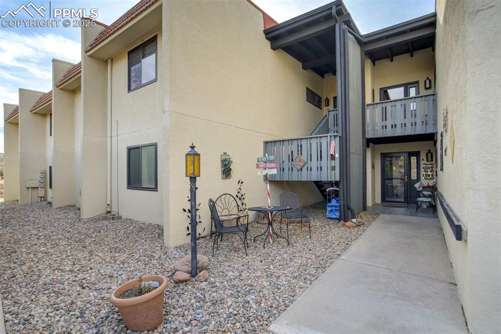 1130 Fontmore Road B