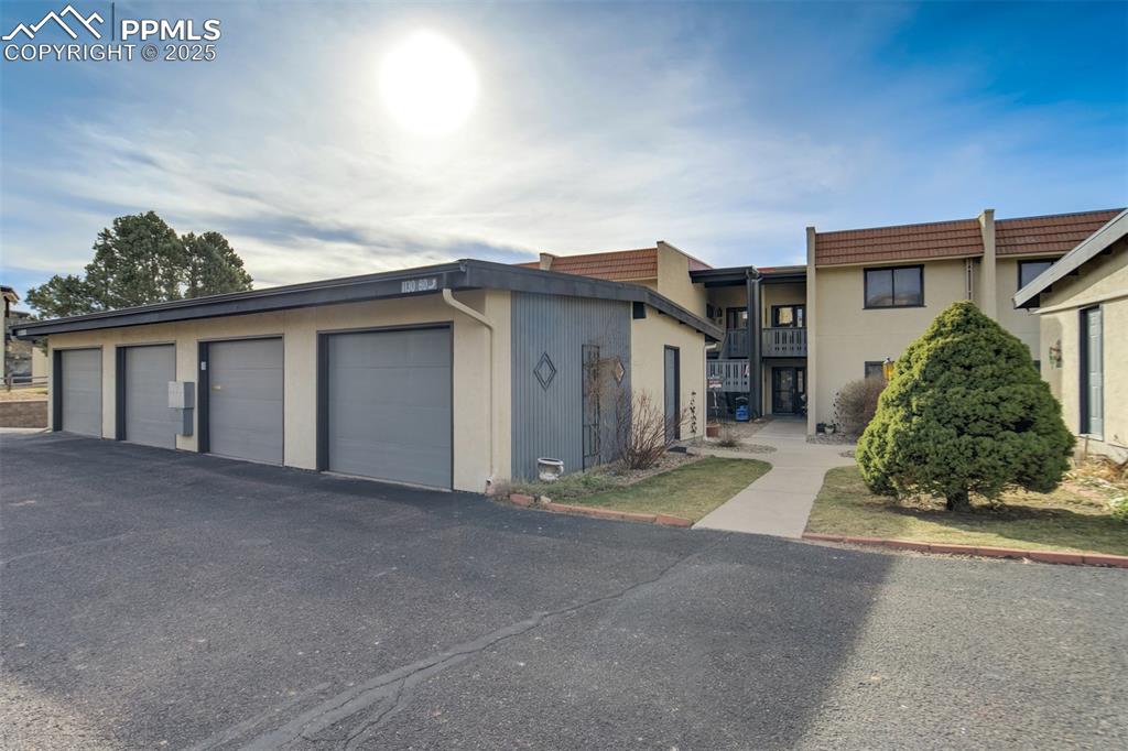 1130 Fontmore Road B