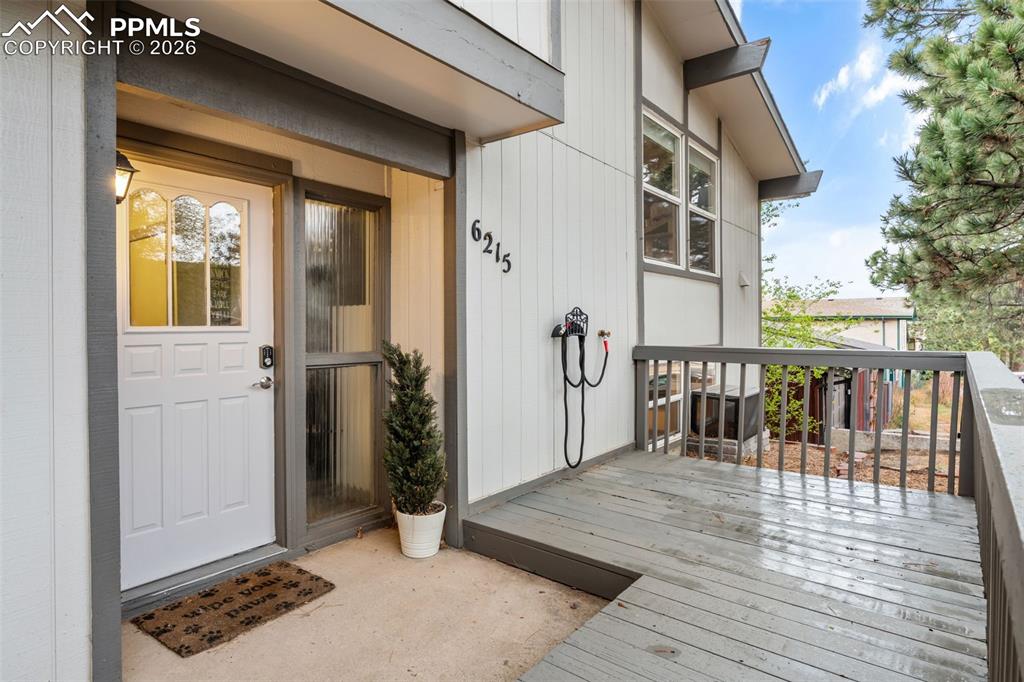 6215 Eagles Nest Drive