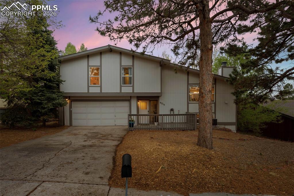 6215 Eagles Nest Drive