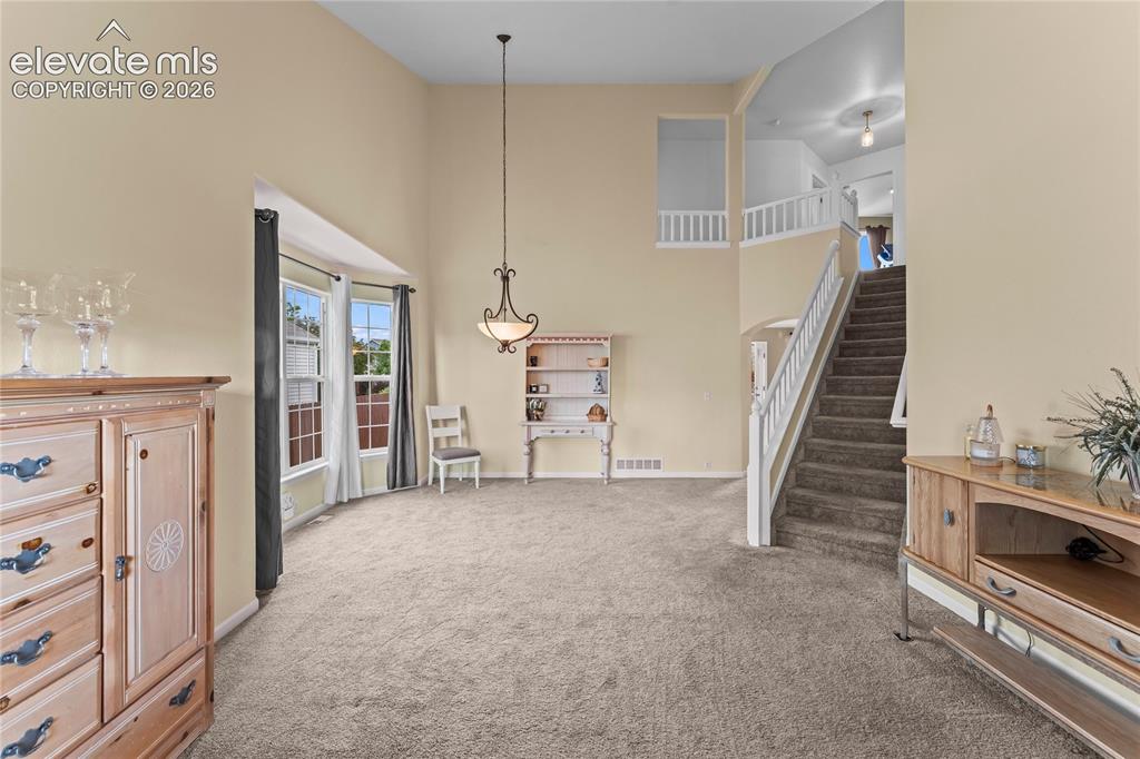 5194 Sand Hill Drive