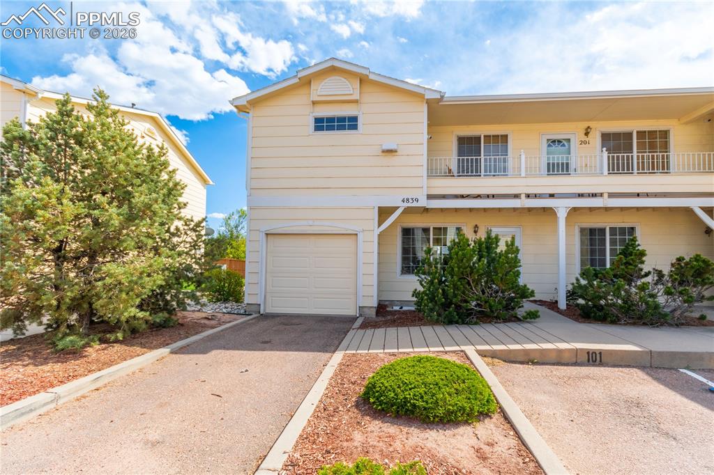 4839 Rusty Nail Point 101