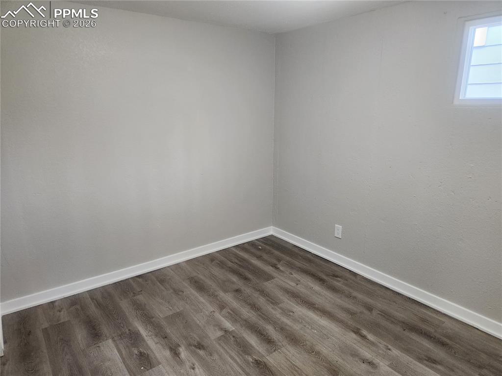 906 Arrawanna Street