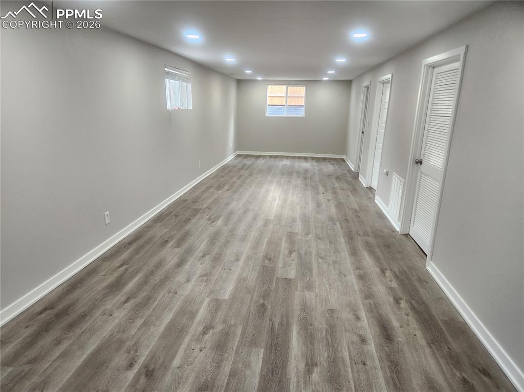 906 Arrawanna Street