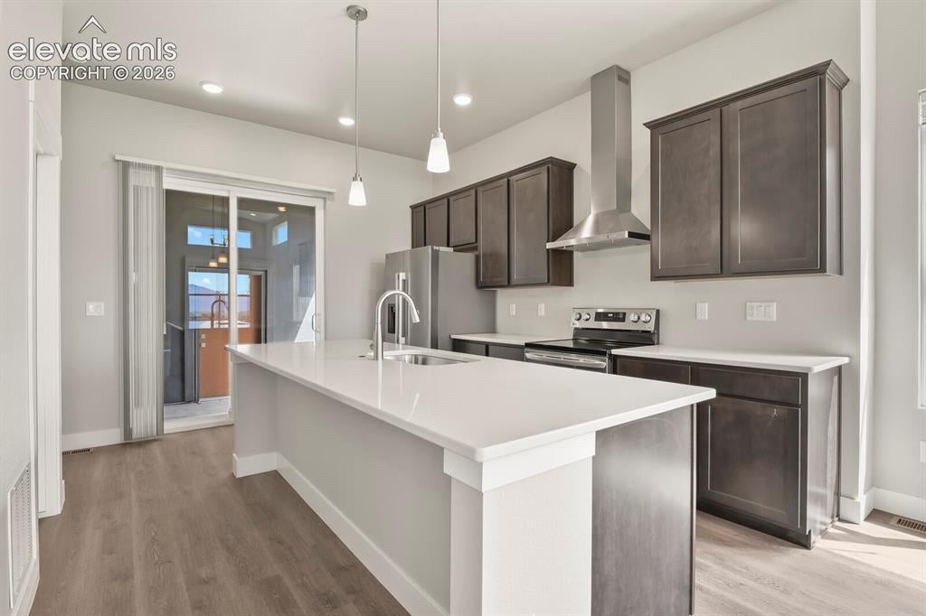 9420 Roseate View