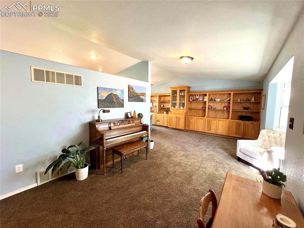 463 W Player Drive