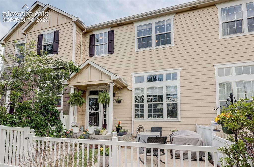 1458 Nemrick Place