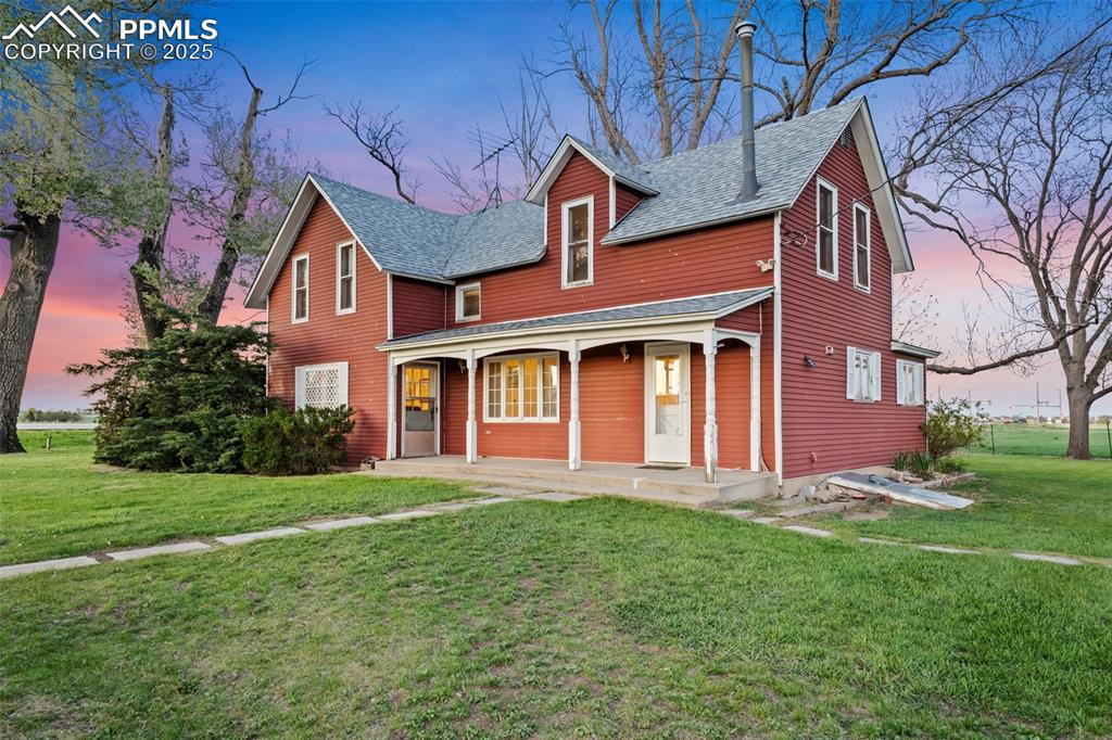 1805 W County Road 8