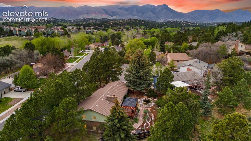 130 E Mikado Drive