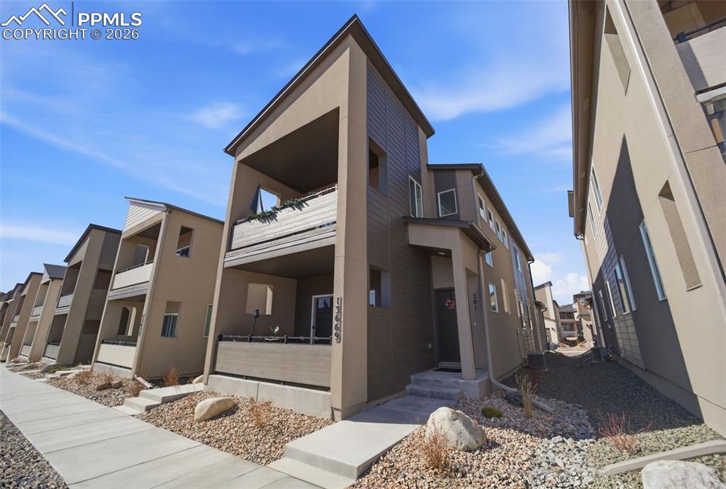 13669 Flurry Heights