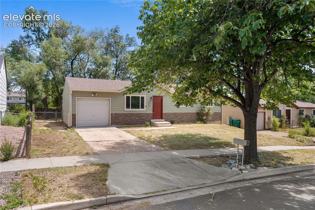 4011 E Pikes Peak Avenue