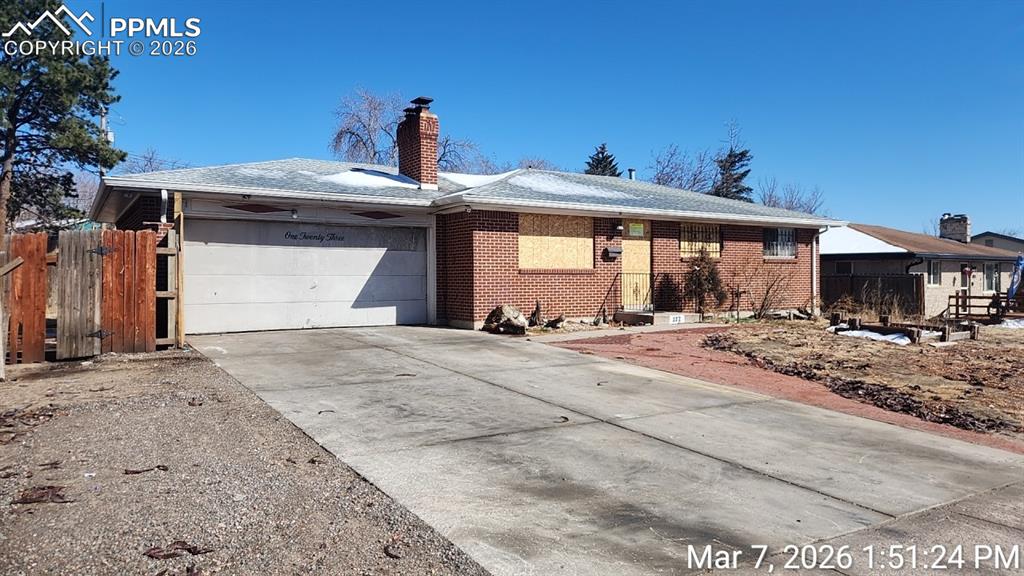 123 S Brentwood Drive