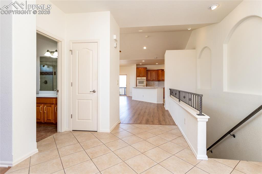 8270 Regiment Court