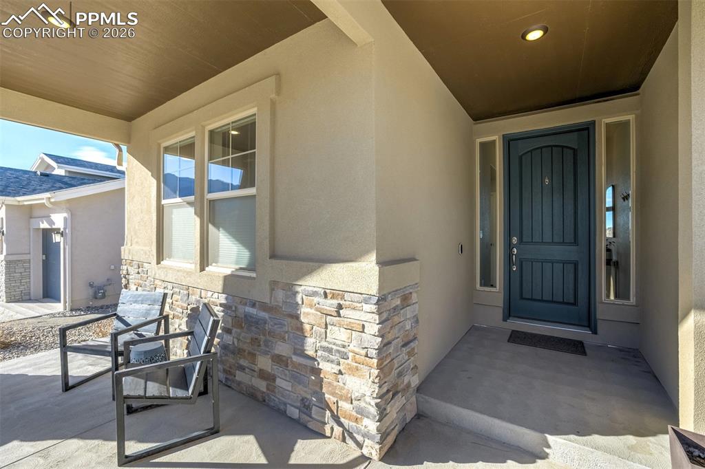 117 N Olympian Drive
