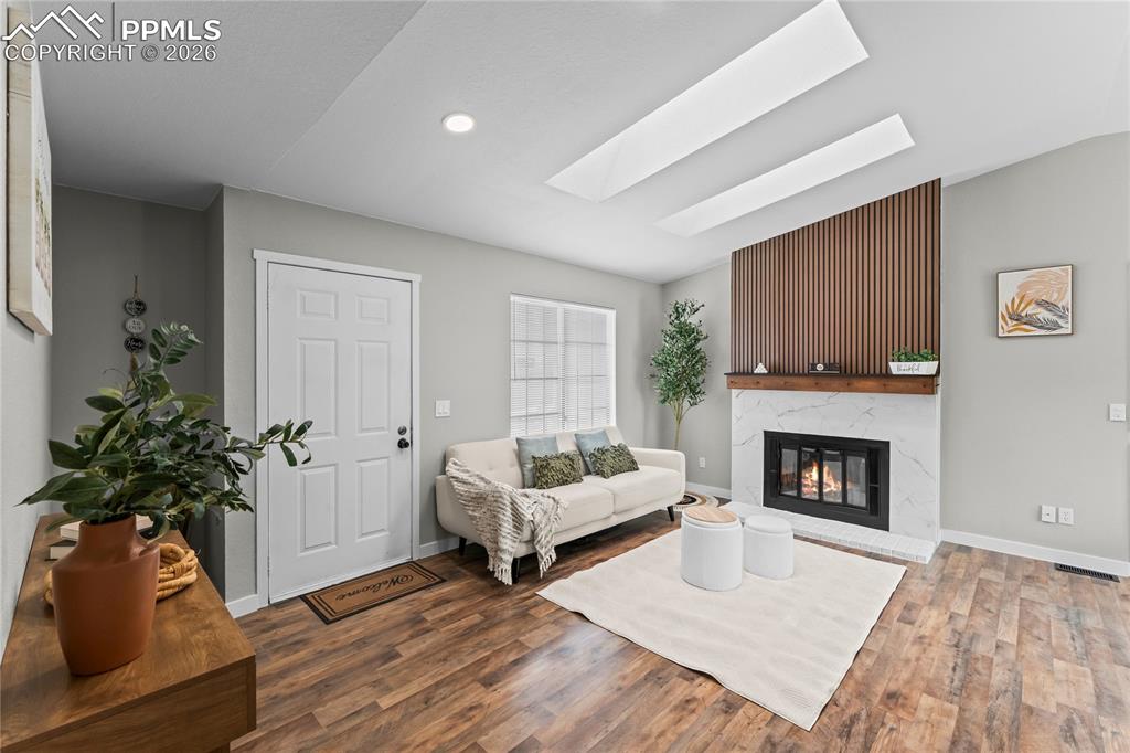 1812 Chapel Hills Drive