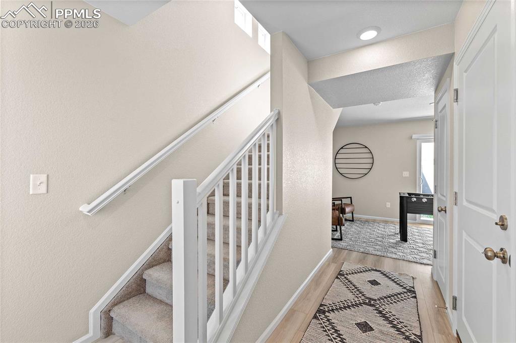 5651 Bowerman Lane