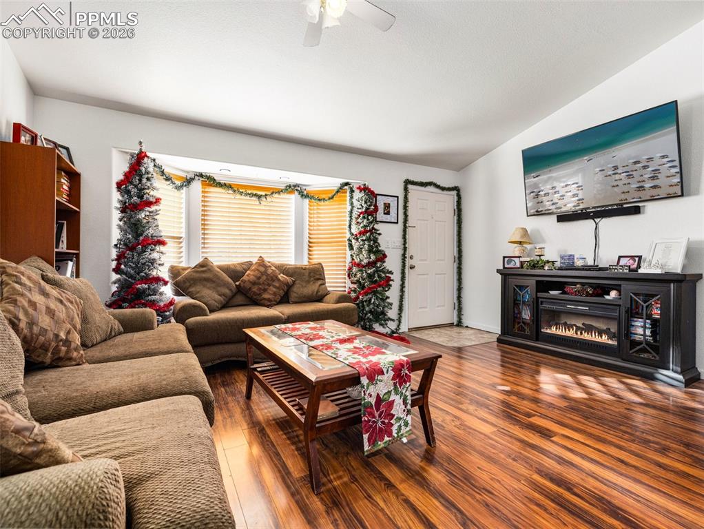 734 S Legend Lane