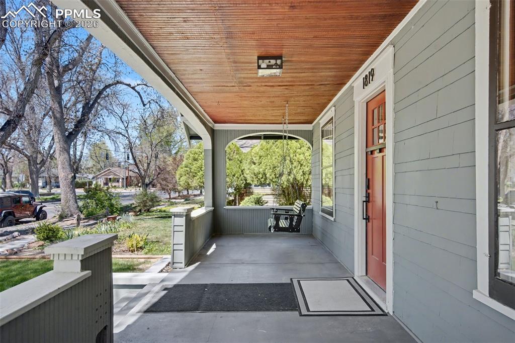 1819 N El Paso Street