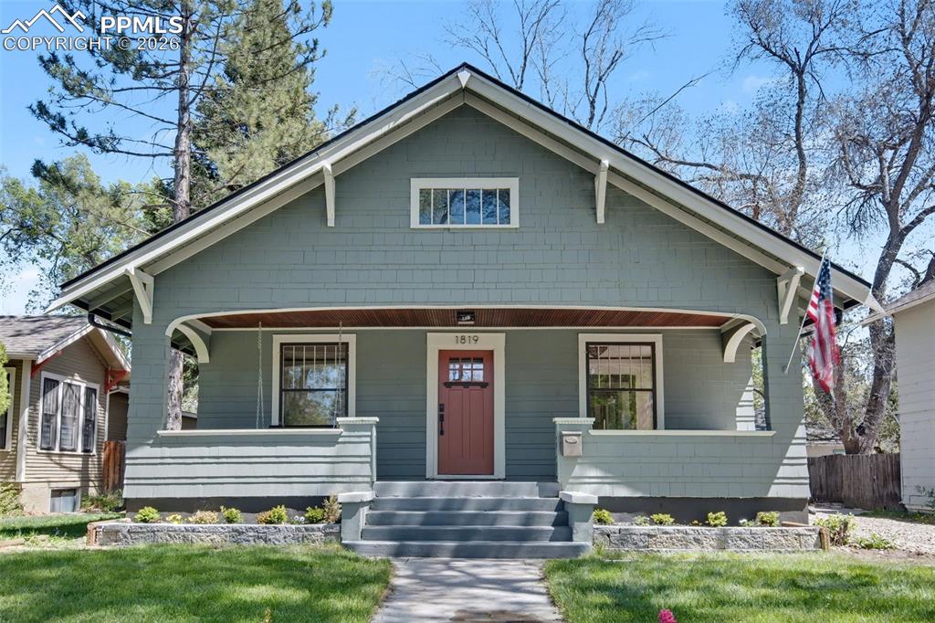 1819 N El Paso Street