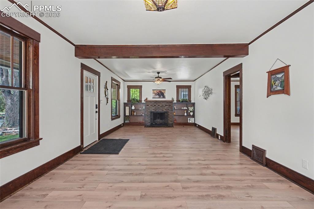 1819 N El Paso Street