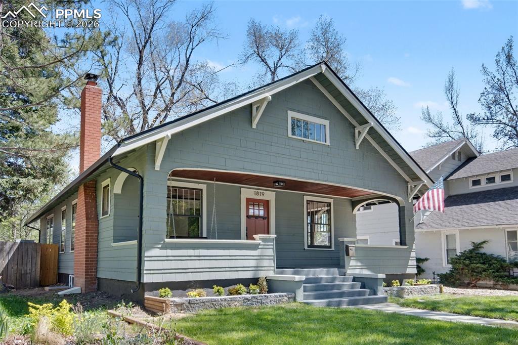 1819 N El Paso Street