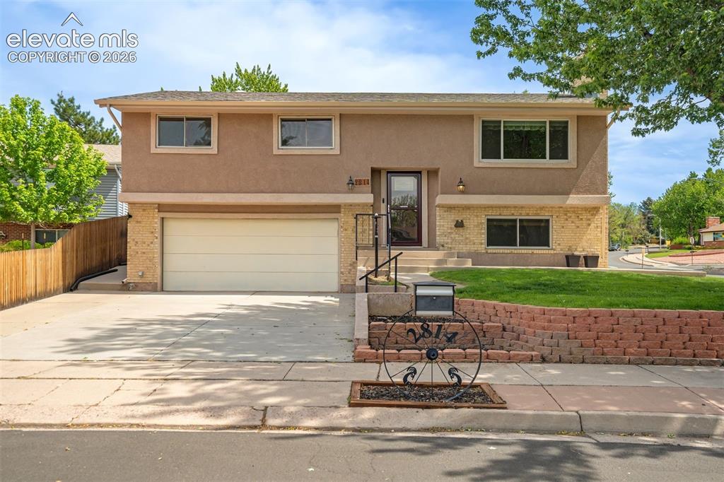 2814 Ridgeglen Place